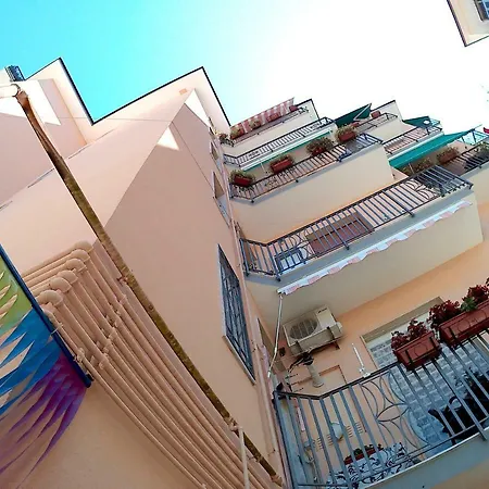 Bed & Breakfast Be 4*