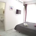 فندق مبيت وإفطار Be 4*
