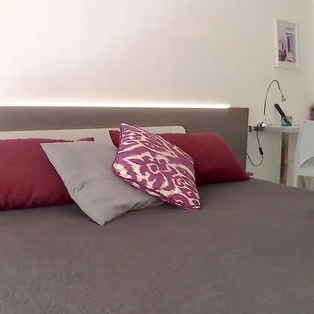 Be Bed & Breakfast *
