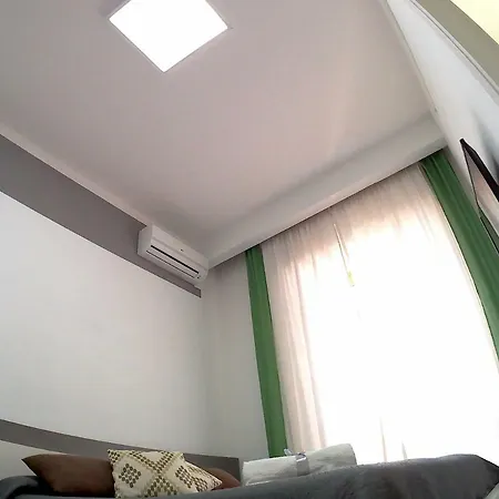 Be 4*
