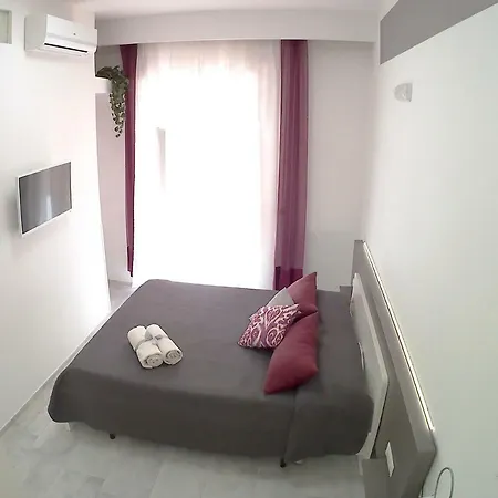 לינה וארוחת בוקר Be